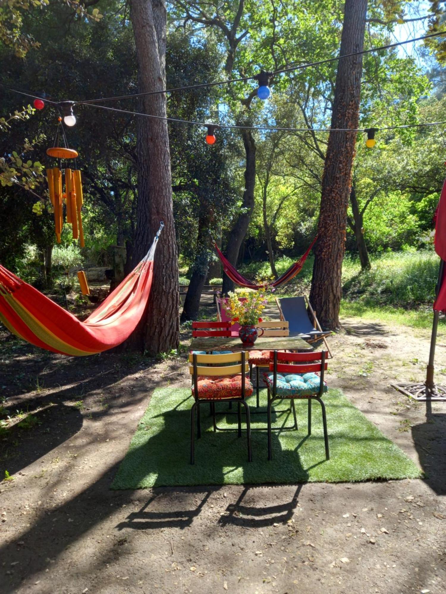 La Roulotte Du Petit Paradis Saint-Remy-de-Provence Ngoại thất bức ảnh
